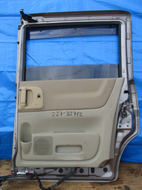 Used Nissan Serena WINDOW SWITCH REAR RIGHT